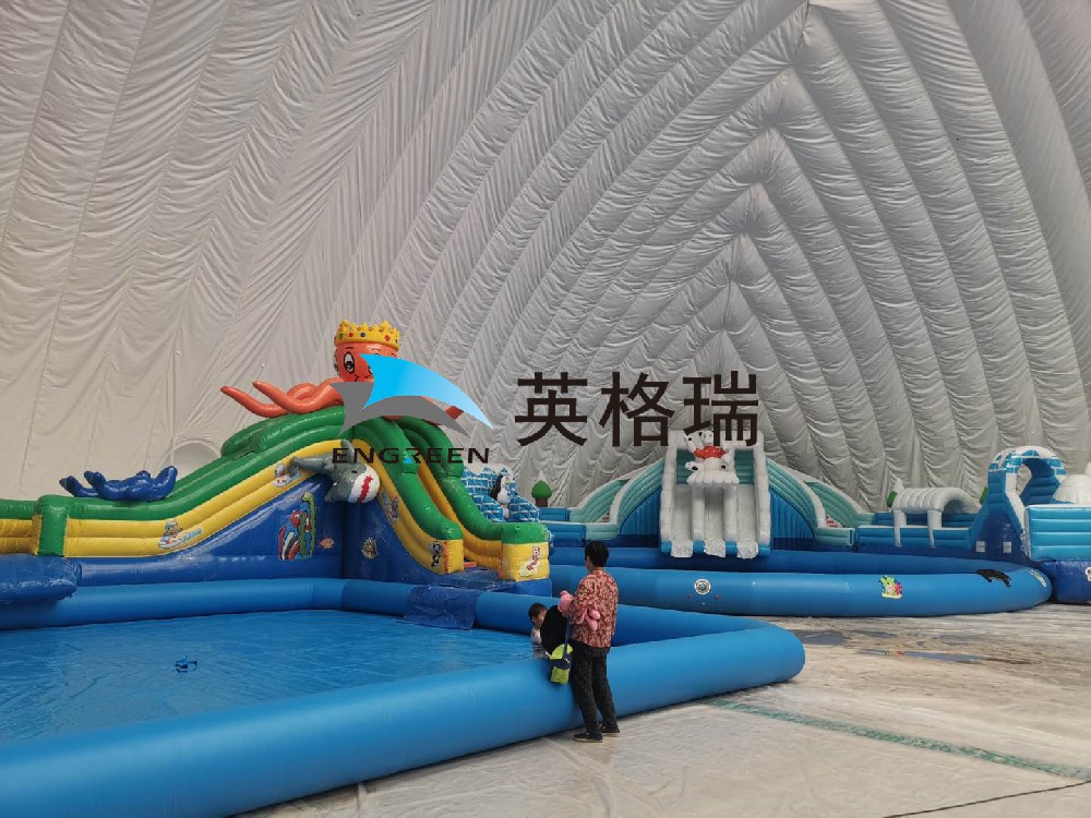 草莓视频下载网址搭建的室内水上乐园，你心动了吗？